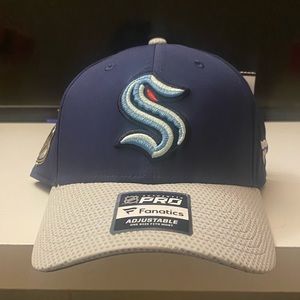 Men's Seattle Kraken Fanatics Branded Navy Primary Logo Snapback Hat